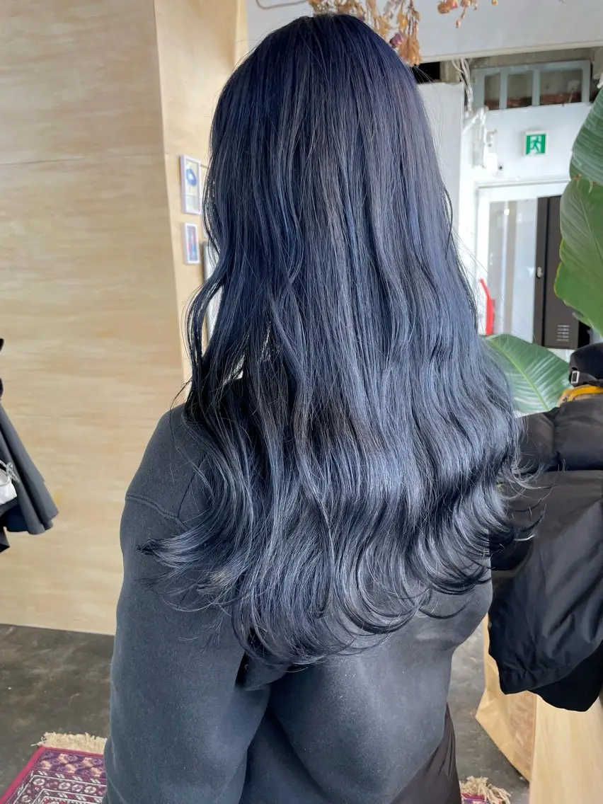 ロング コハル ブリーチモデル募集中のヘアスタイル