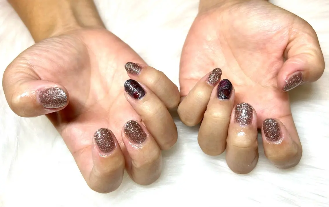ネイル マグネットネイル 持ち込み ワンカラーネイル 頑張る女性の味方✴︎ M.i nail ♡のネイルデザイン