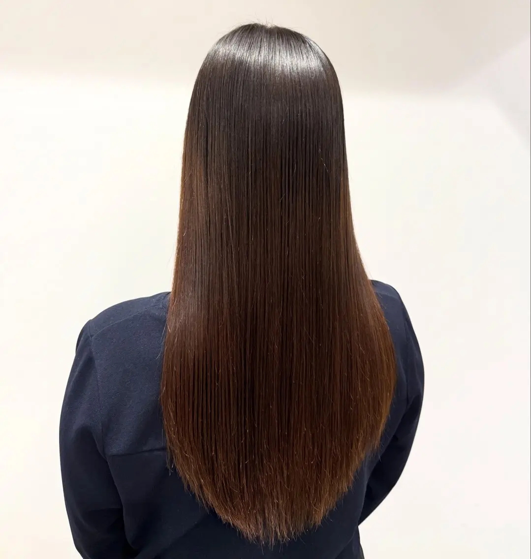 💇‍♀️縮毛・美髪矯正➕髪質改善2stepトリートメント うねり/広がり/癖毛/朝の時間短縮✨️の写真
