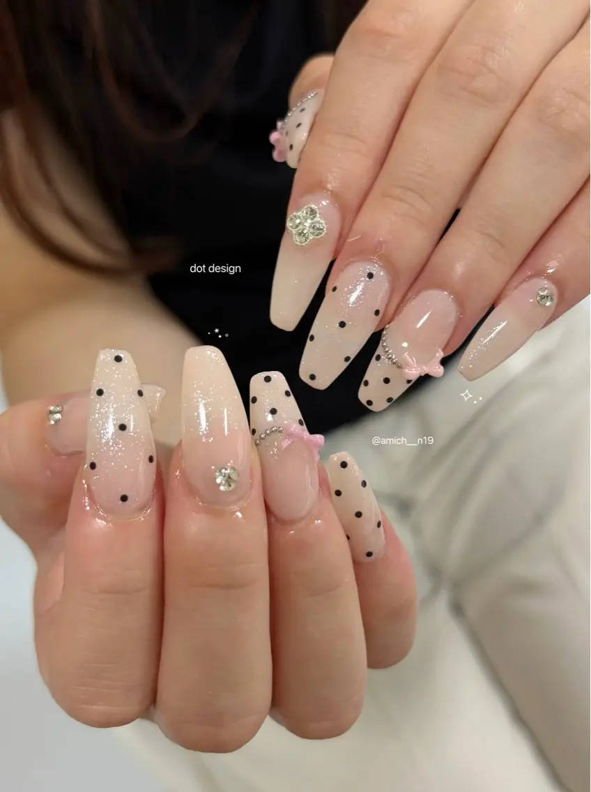 ネイル ハンドネイル ayumi ✩.*˚のネイルデザイン