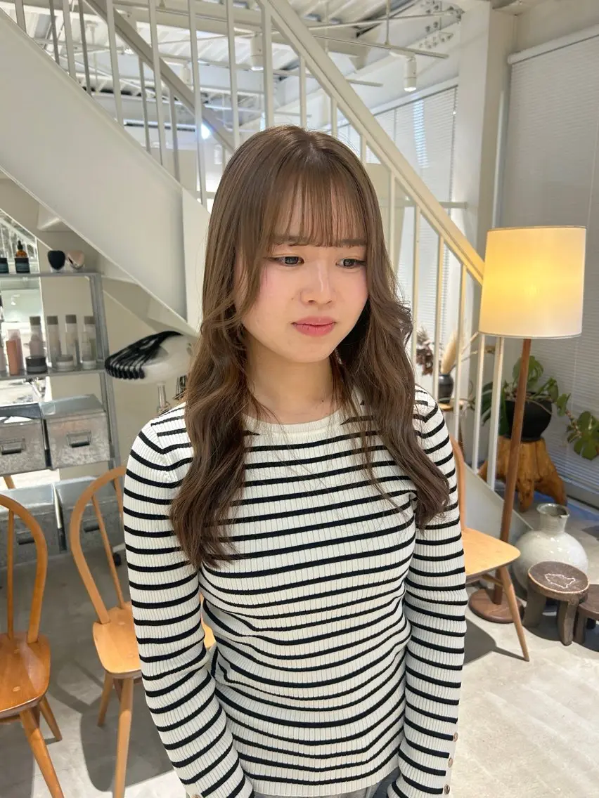 ロング カラー ヘアカラー 篠原 若奈のヘアスタイル