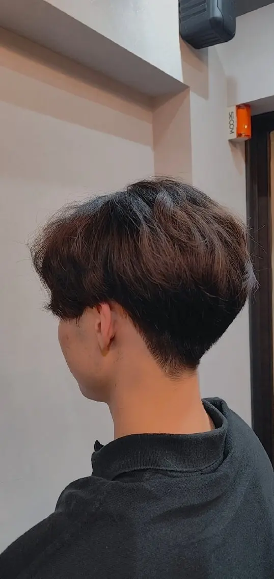 ショート カワグチ ケンジのヘアスタイル