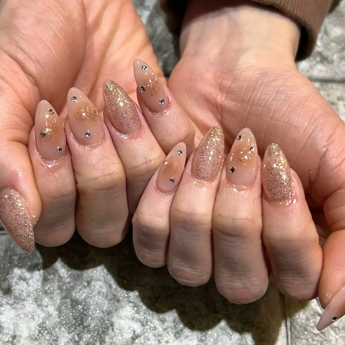 ネイル ハンドネイル アクリルスカルプ𓆈 RounGe町田店のネイルデザイン