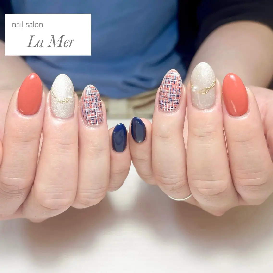 ネイル カジュアル ネイビー オフィスネイル シンプルネイル ツイードネイル ハンドネイル nailsalon La Merのネイルデザイン
