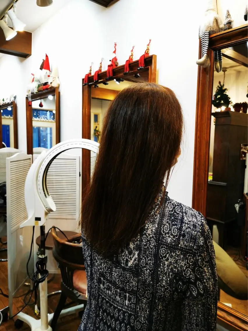 ロング 上間 洋子のヘアスタイル