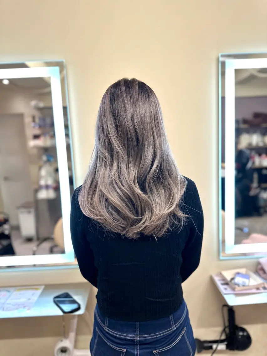 ロング カラー アディクシーカラー バレイヤージュ ブリーチ デザインカラー ダブルカラー カット ヘアカラー トリートメント opus 店長大和 レイヤー/赤み消しのヘアスタイル