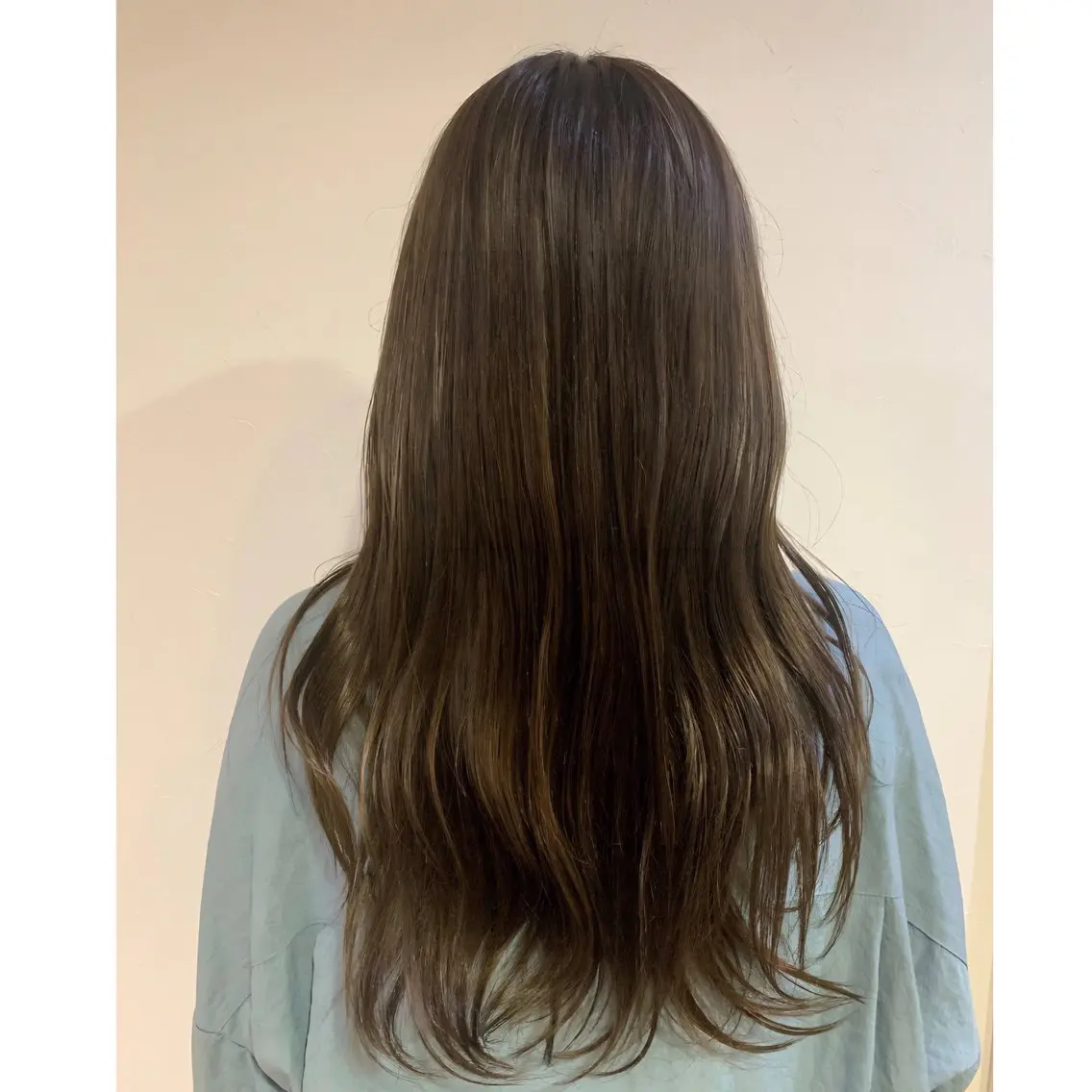 カラー ブラウンカラー ハイライトカラー マットブラウン CHIE艶カラー& 癒しヘッドスパ🌿のヘアスタイル