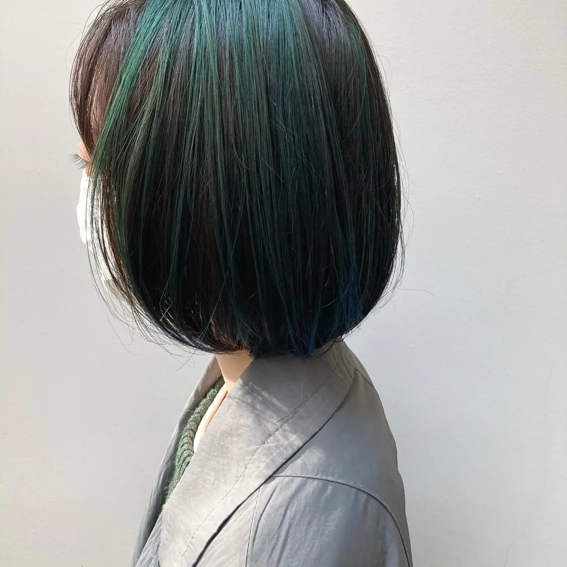 ショート ボブ ハイライト 佐藤 旭のヘアスタイル