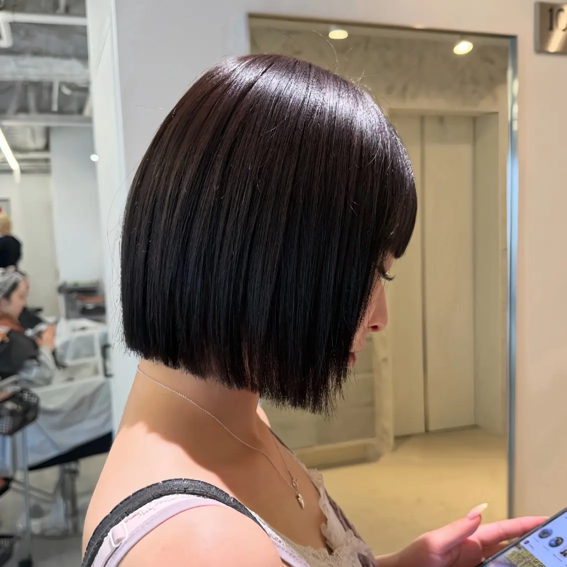 ショート カラー 黒髪 透明感カラー ボブ カット ヘアカラー トリートメント EIGHT　樹梨 ／韓国ヘア🇰🇷のヘアスタイル