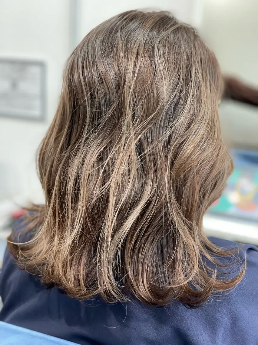 セミロング カラー Snaly カラー特化ページのヘアスタイル