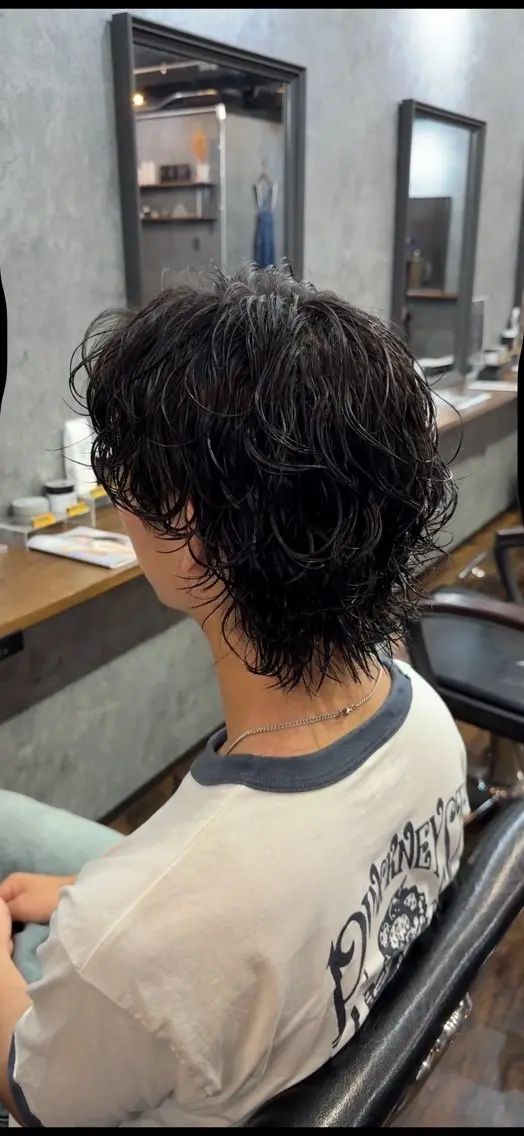ショート カット パーマ 山崎 光瑠のヘアスタイル