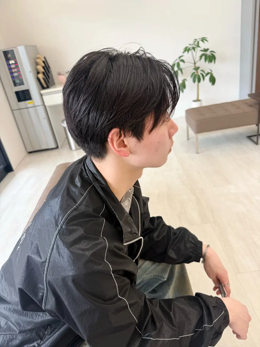 メンズ カット 縮毛矯正 トリートメント ブリーチしてても 綺麗にかかる縮毛矯正のヘアスタイル