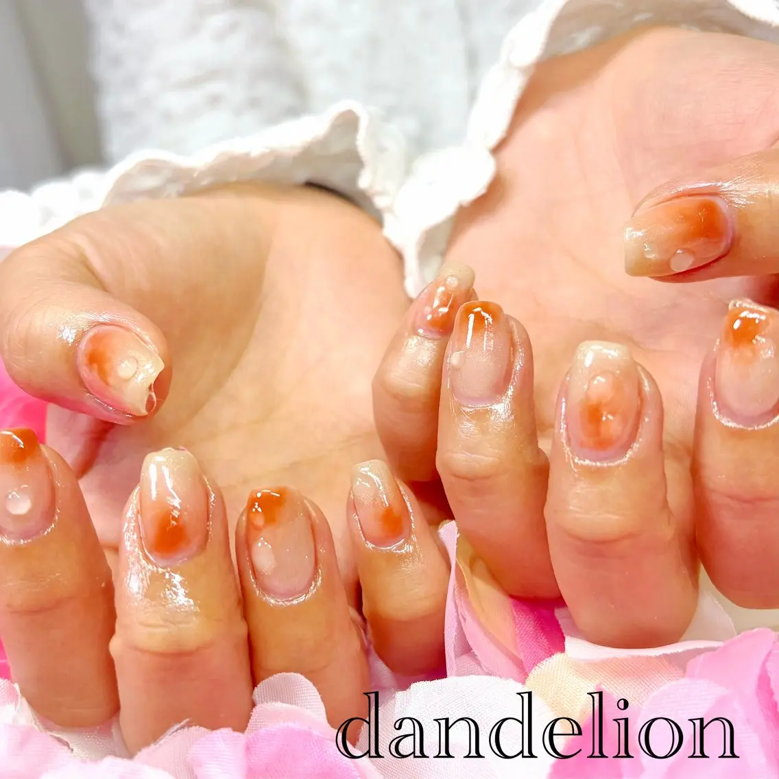 ネイル ハンドネイル ハンドケア dandelion ダンデライオンのネイルデザイン