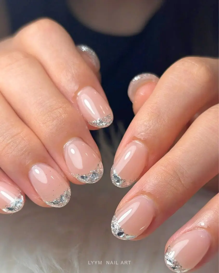ネイル フレンチネイル 韓国ネイル ラメ(グリッター) ロングネイル ピンク LYYM Salonのネイルデザイン