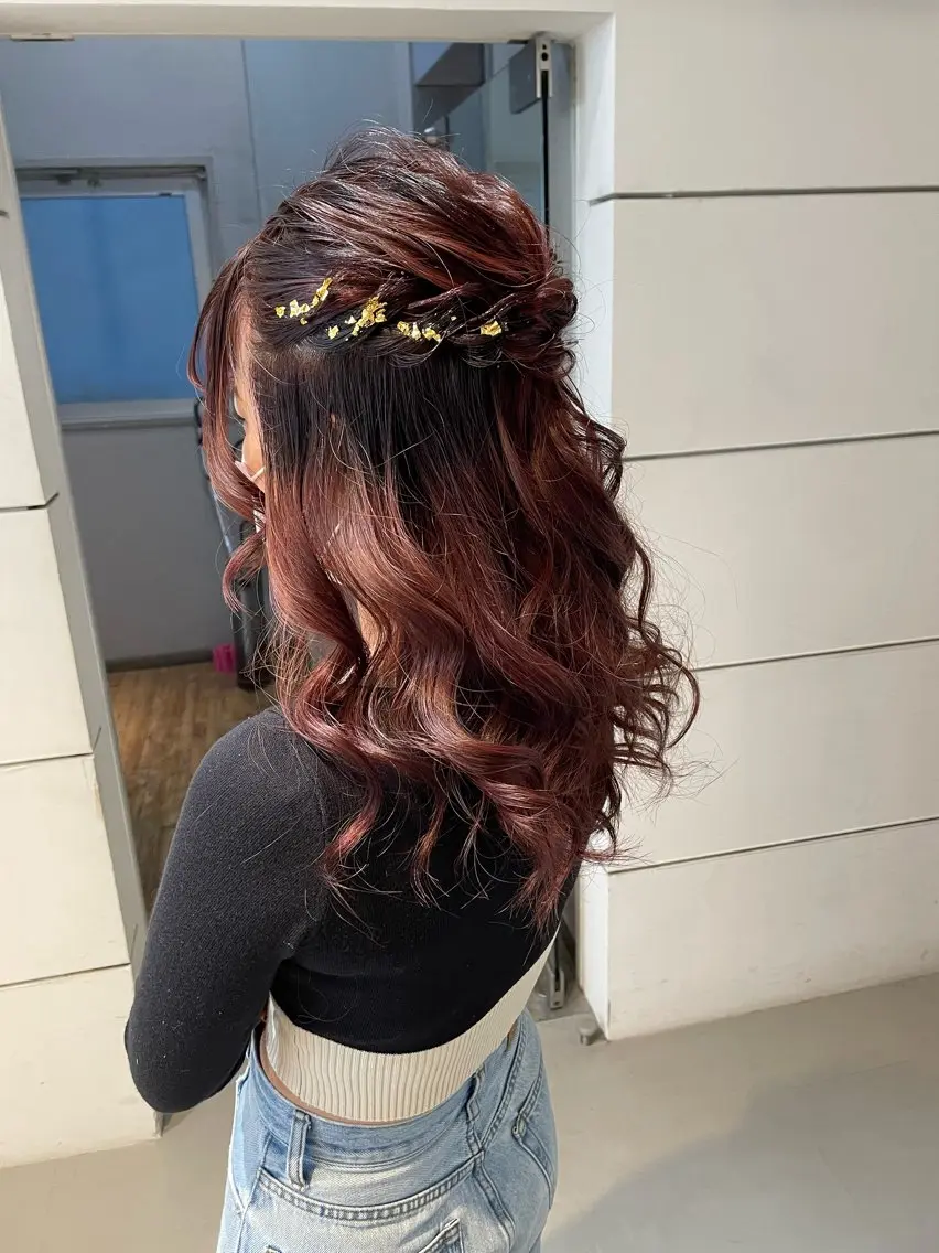 セミロング chic 有山 美瑠のヘアスタイル