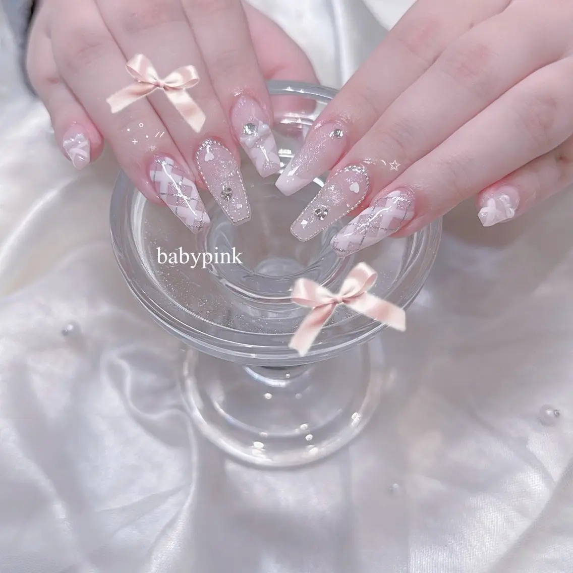 ネイル ピンク 冬ネイル ୨୧ ayakaのネイルデザイン