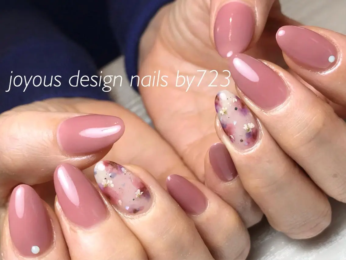 ネイル ストーンネイル ハンドネイル jdn natsumiのネイルデザイン