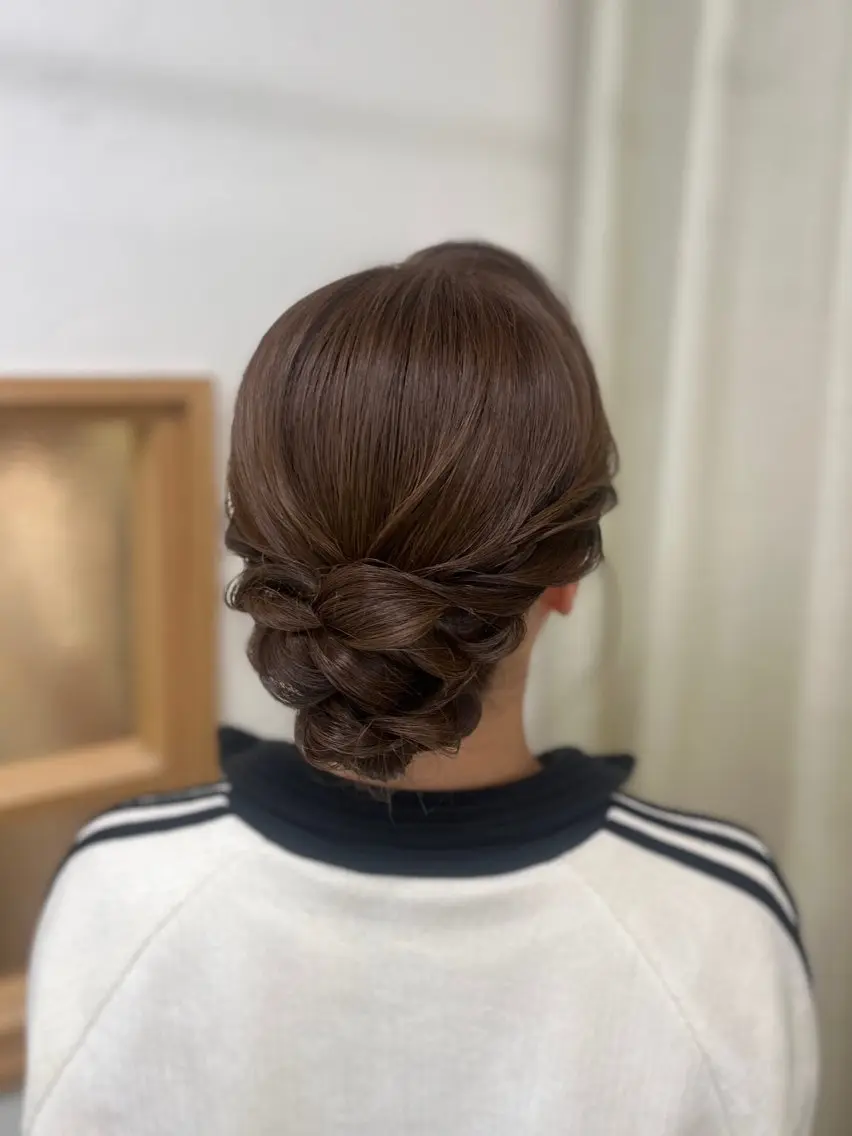 ヘアアレンジ ヘアセット 垢抜けヘアメイク🫧 JURI🪽のヘアスタイル