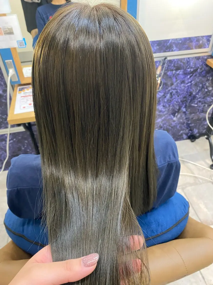 ロング カラー オリーブカラー 💎長谷川 優羽💎のヘアスタイル