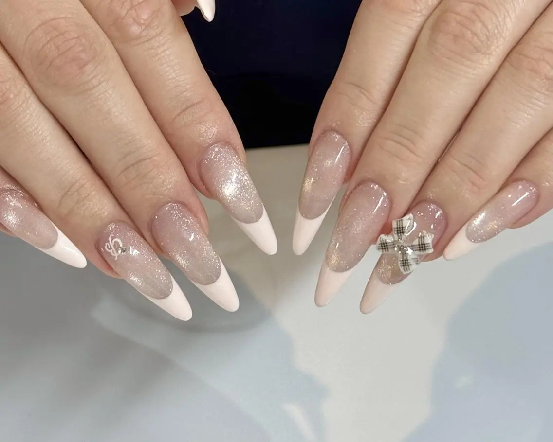 ネイル ハンドネイル 🎀 NaNa_nailのネイルデザイン