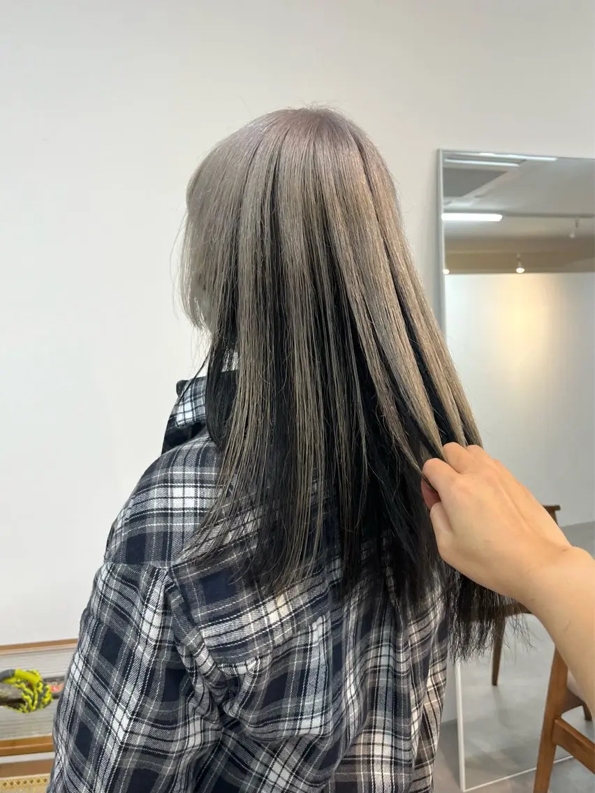 ロング ヘアカラー トリートメント 🟣niw SHUNNA🟣のヘアスタイル