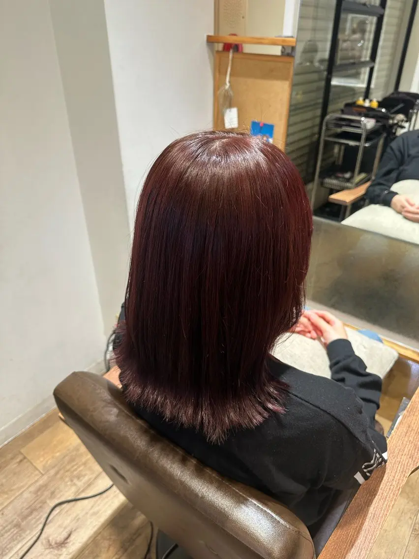 ミディアム カラー ピンクカラー 小澤 真帆のヘアスタイル