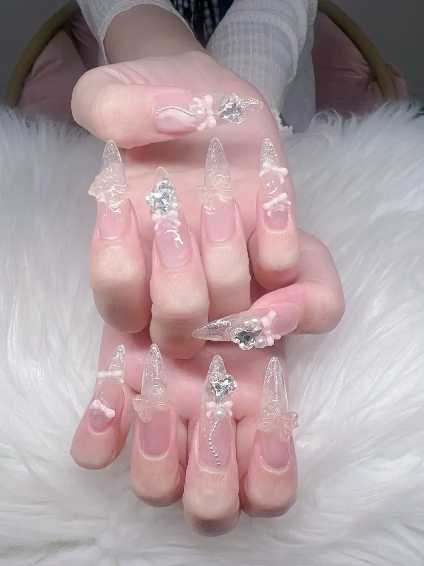 ネイル ハンドネイル Lee Nails チップ長さだし専門店のネイルデザイン