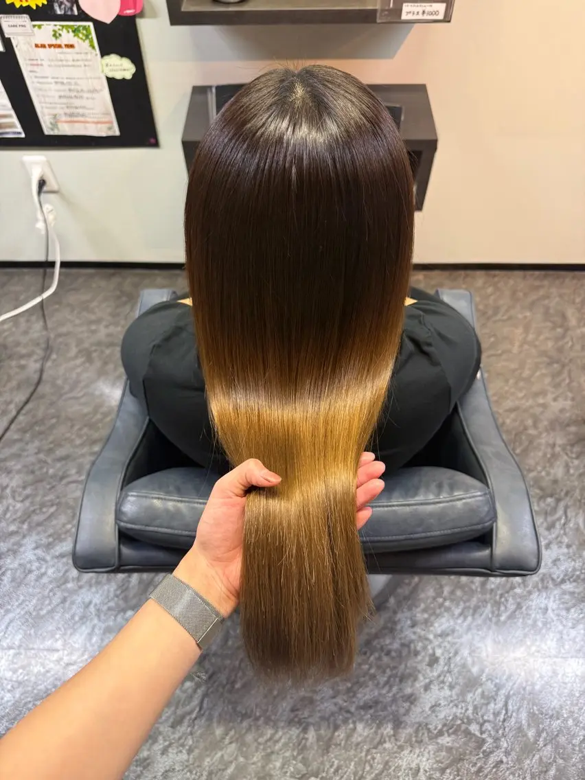 ロング 縮毛矯正 縮毛矯正 奴賀 詩のヘアスタイル