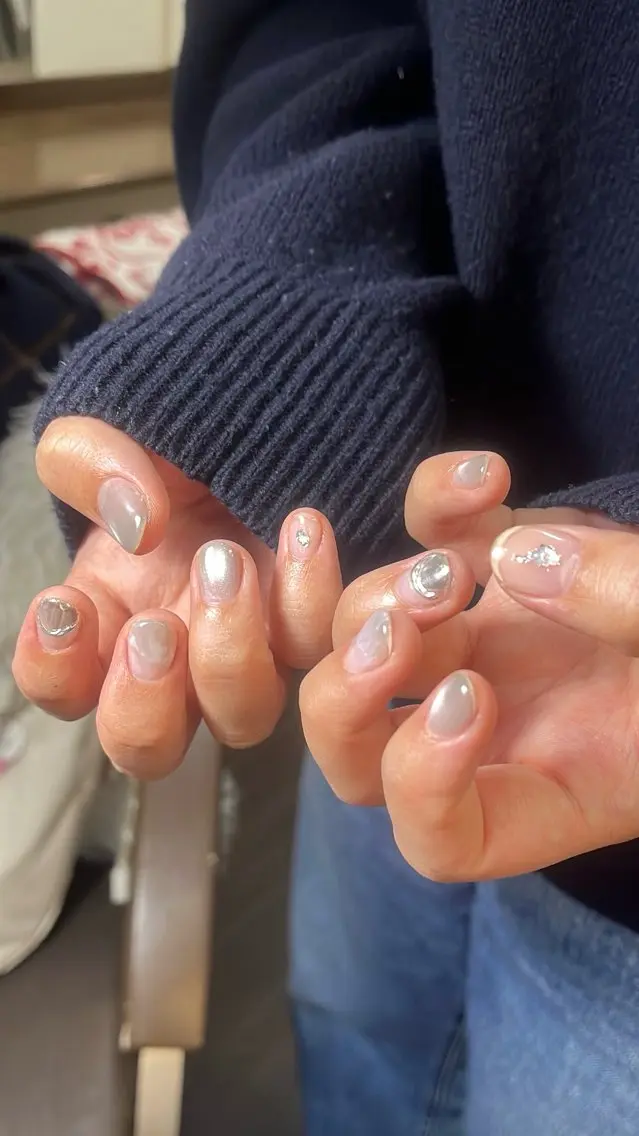 ネイル ニュアンスネイル シンプルネイル SAKU nail 作島茜のネイルデザイン