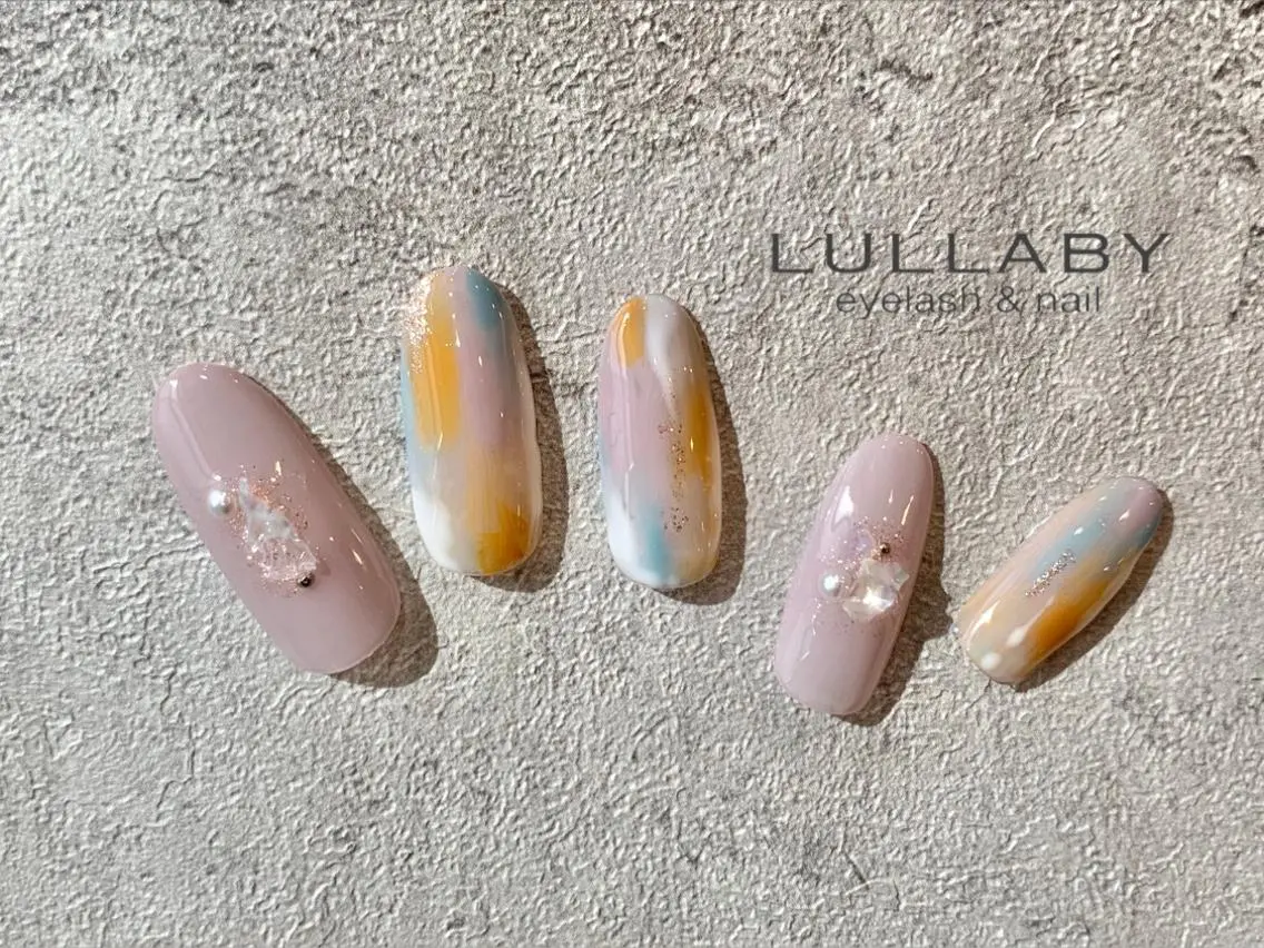 ネイル LULLABY  三軒茶屋店のネイルデザイン