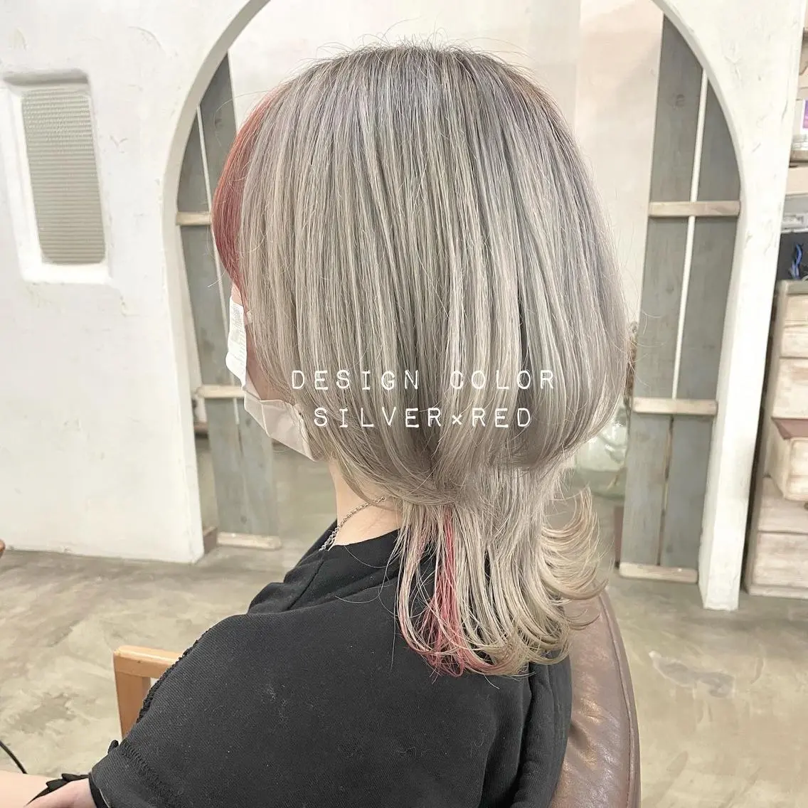 ショート カラー ブリーチ ゆさこのか ダブルカラー／縮毛のヘアスタイル