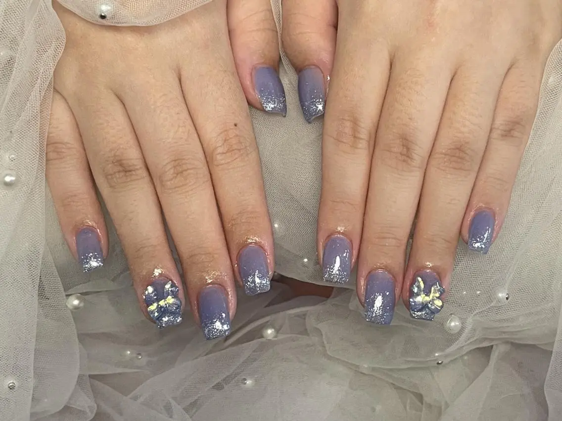 ネイル 渋谷T&B ナサ ギ ロング無制限中✨のネイルデザイン