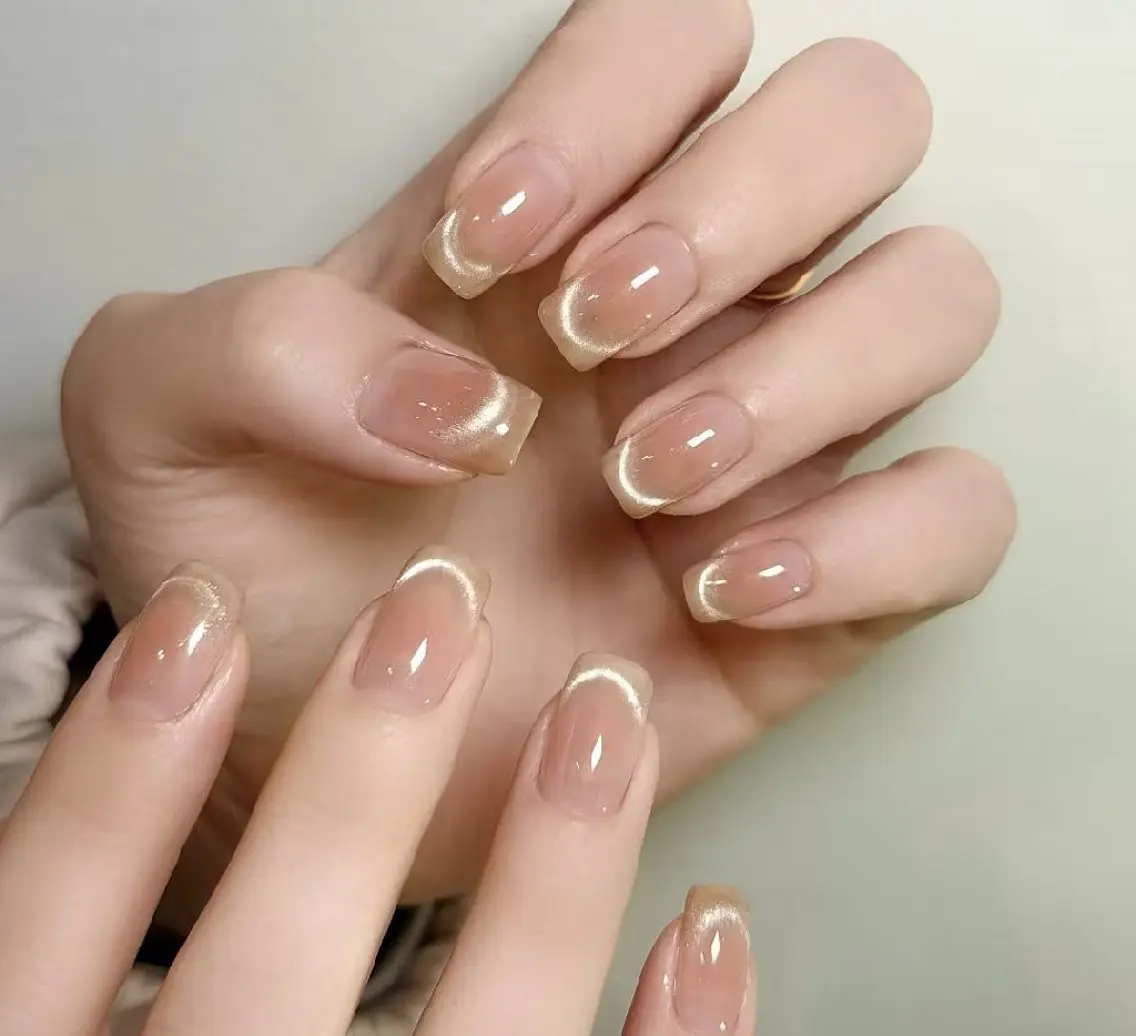 ネイル チークネイル フレンチネイル マグネットネイル マグネットフレンチ ワンホンネイル hi nails蕨のネイルデザイン