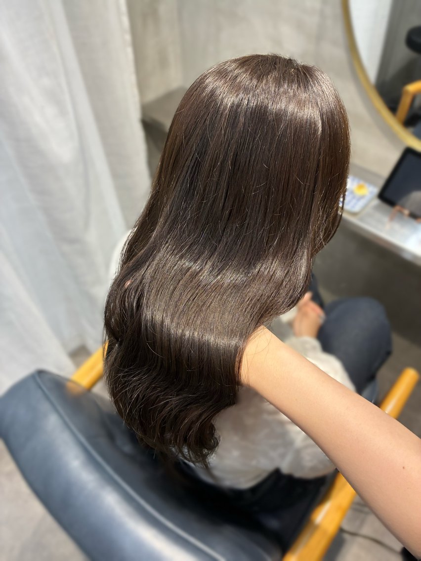 カラー グレージュ ヘアカラー トリートメント 透明感カラー🌟梅田 🌟Shinobuのヘアスタイル