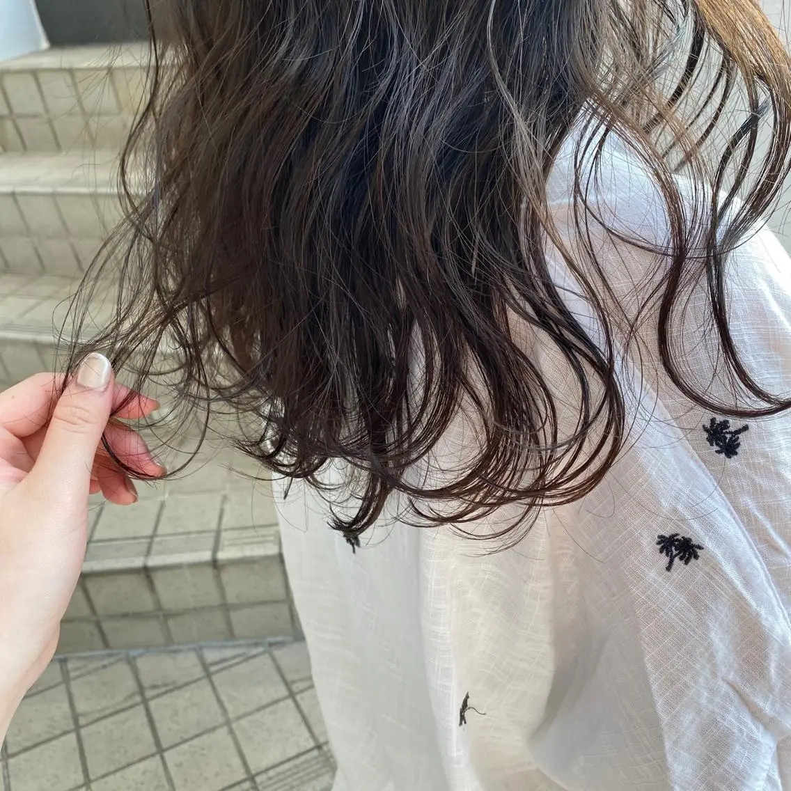 ロング カラー ベージュカラー ブラウンカラー オリーブベージュ オリーブブラウン ヘアカラー トリートメント kohana 🎀韓国ヘア🎀🤍のヘアスタイル
