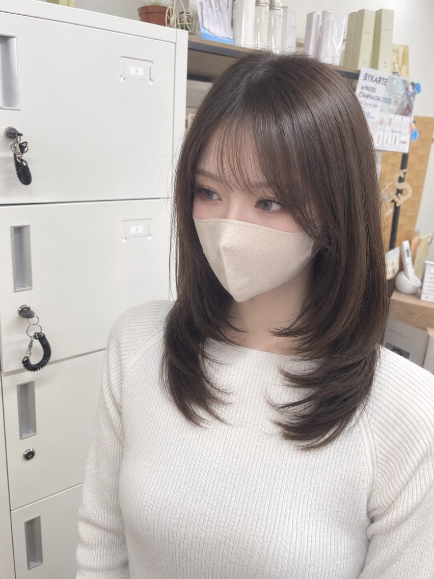 ミディアム レイヤーカット アンサイ 成増のヘアスタイル