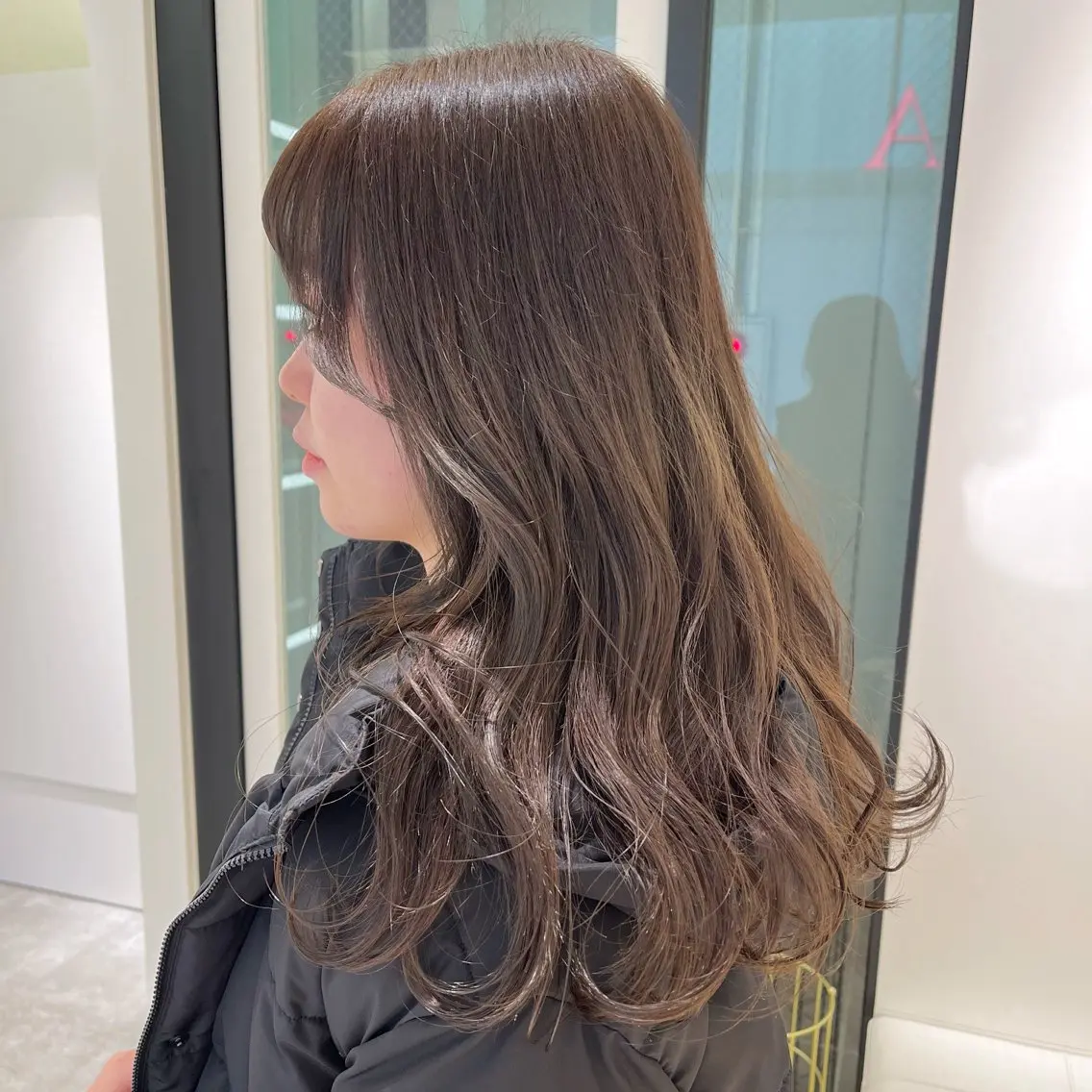 ロング カラー ヘアカラー トリートメント GOODDAY ヘアサロンのヘアスタイル