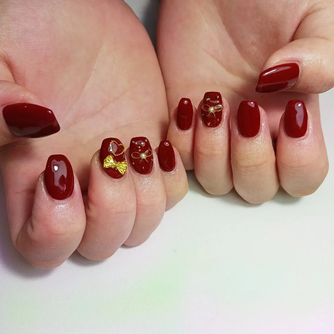 ネイル ボルドー ジェルネイル 持ち込み リボン ショートネイル ハンドネイル owlnail /持込みデザイン専門のネイルデザイン