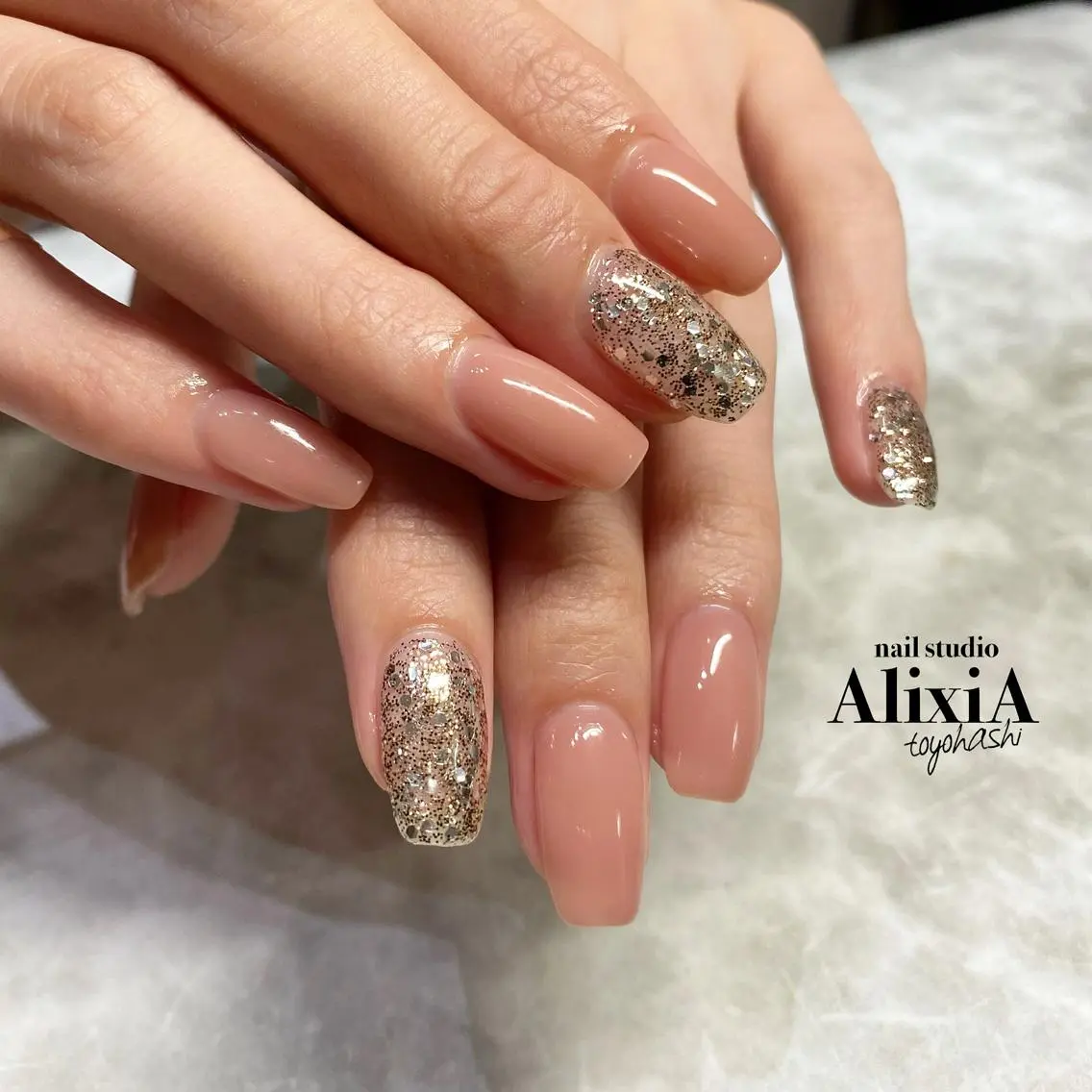 ネイル ワンカラーネイル AlixiA ゆみのネイルデザイン