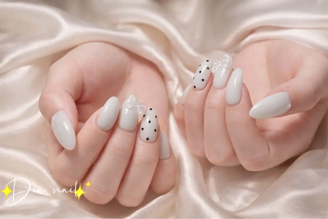 ネイル チークネイル ジェルネイル グラデーション マグネットネイル ニュアンスネイル Di'a nail ネイルサロンのネイルデザイン