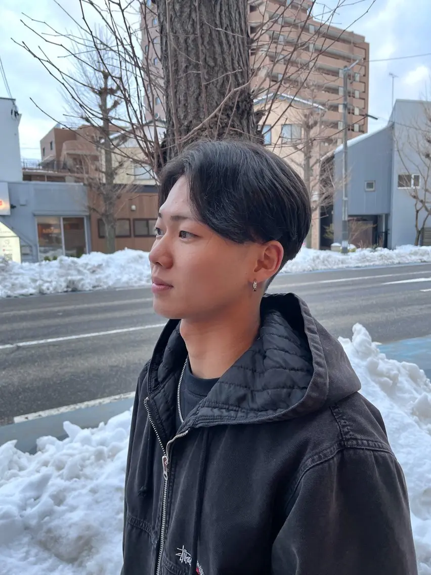 ショート カラー メンズ メンズブリーチ ブリーチ カット ヘアカラー トイ ハルトのヘアスタイル