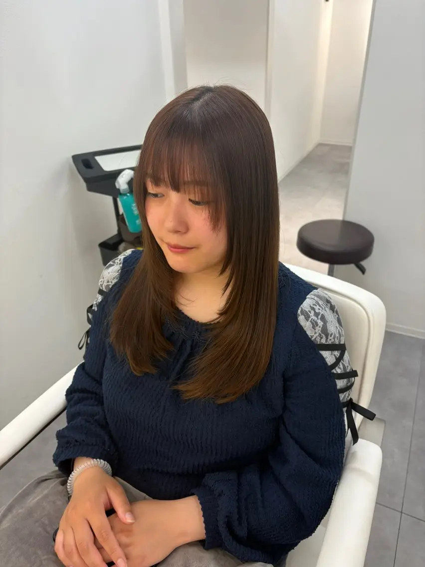 セミロング レイヤーカット 縮毛矯正/髪質改善 /艶髪/💗ホノカのヘアスタイル
