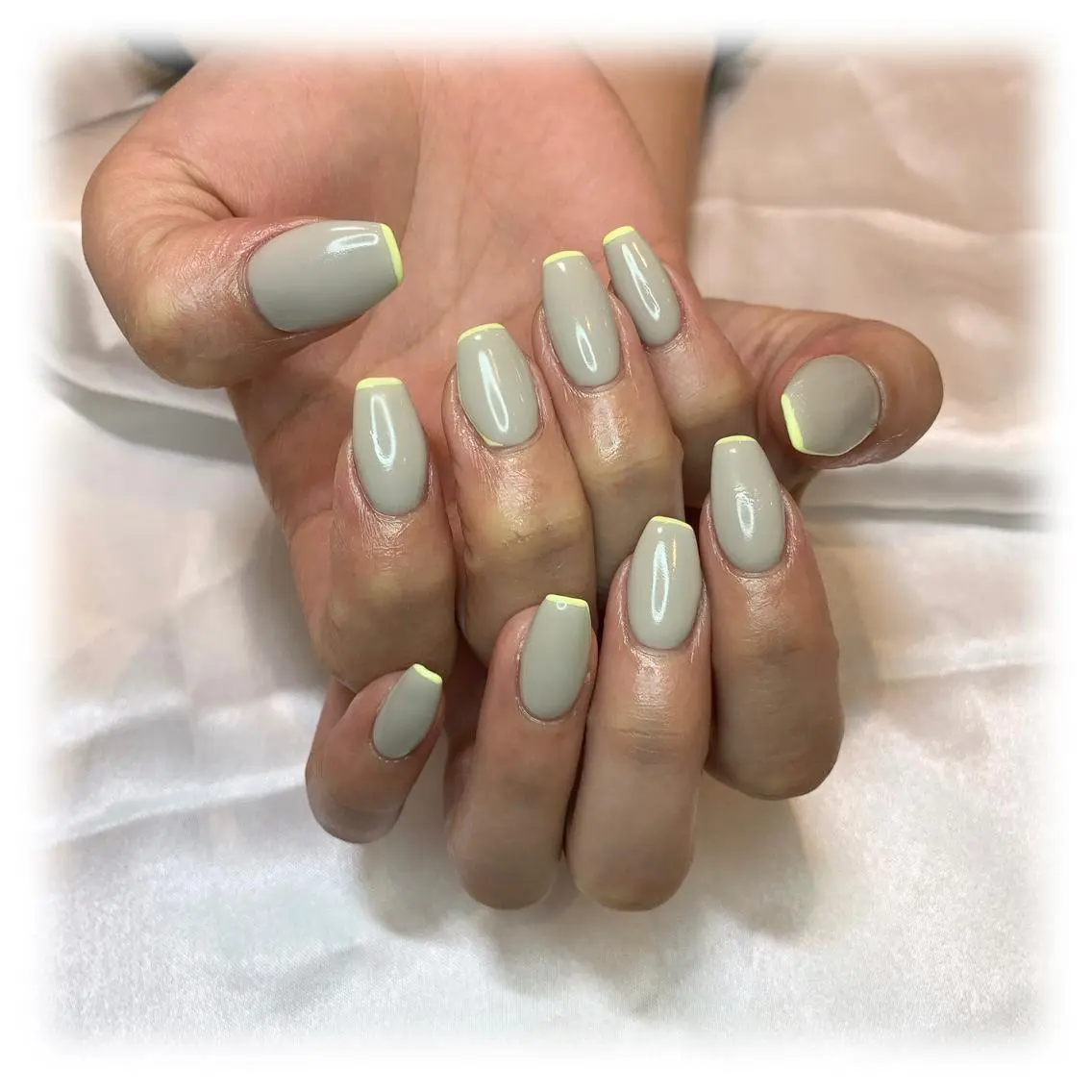 ネイル フレンチネイル ui nailのネイルデザイン