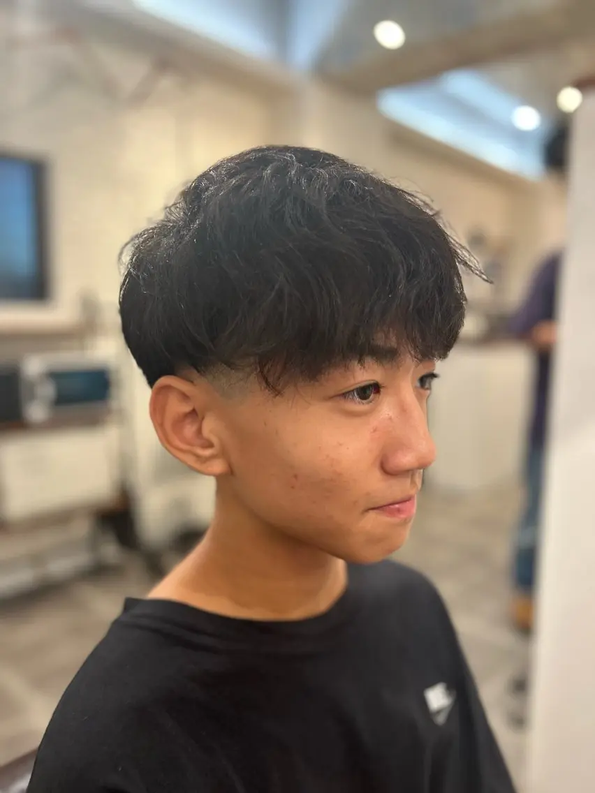 ショート 顔周りカット 小顔カット 尭部 佑太のヘアスタイル