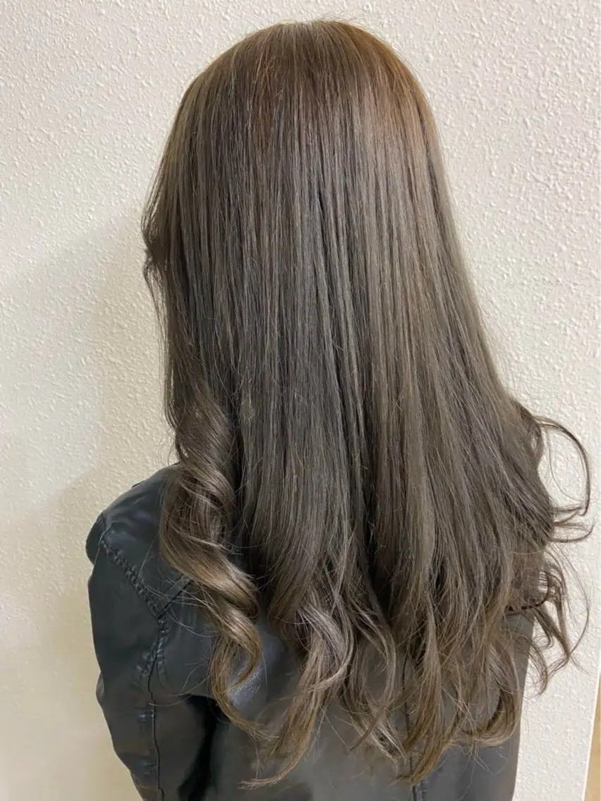 ロング カラー ヘアカラー 佐藤天斗 /スタイリストのヘアスタイル