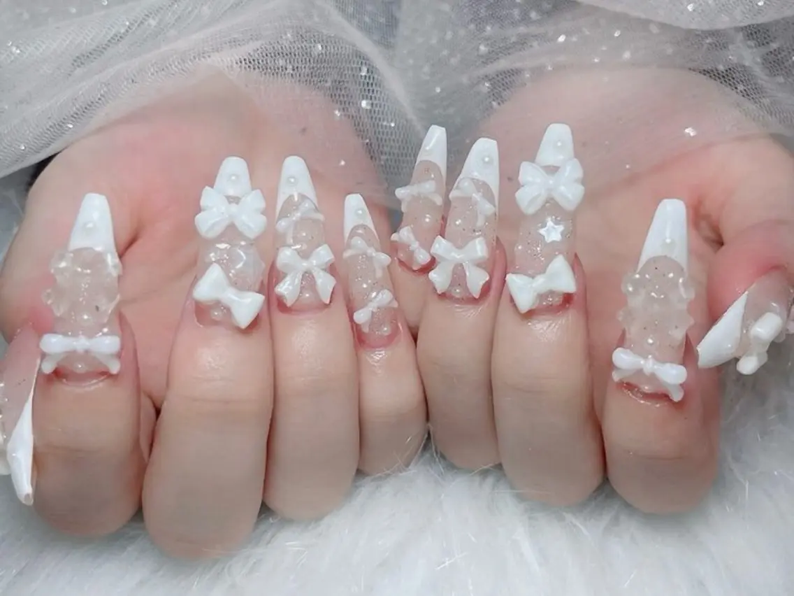 ネイル オーロラネイル ブルー フットネイル ジェルネイル 氷ネイル・うるうるネイル ハンドネイル Rin Nail 新大久保店のネイルデザイン