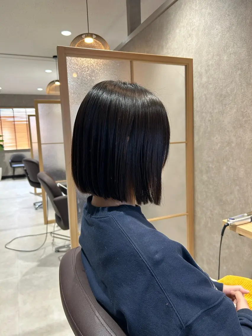 ミディアム 酸性ストレート 川崎 勇太のヘアスタイル