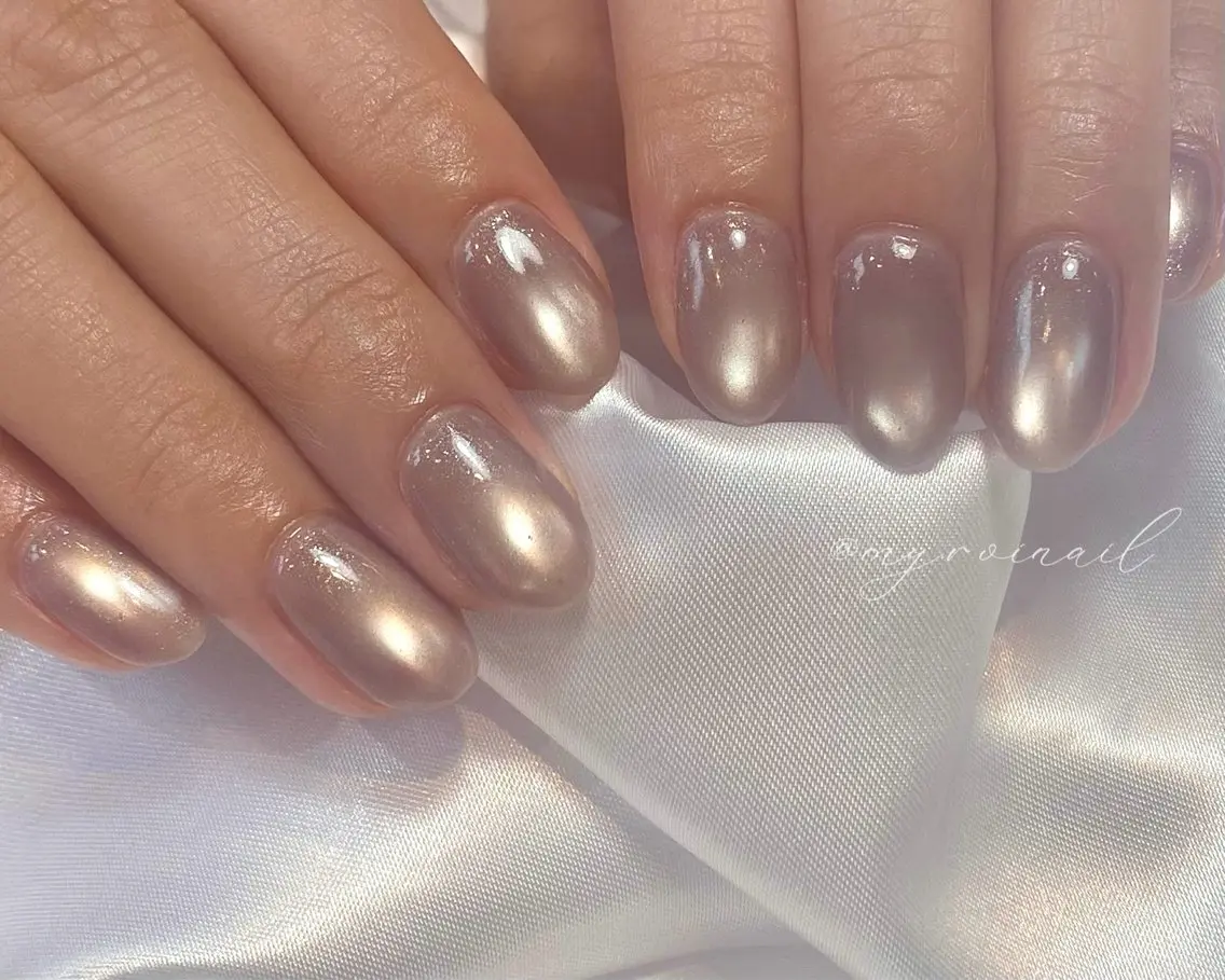 ネイル ハンドネイル RAVILISS ネイリストMAYUのネイルデザイン