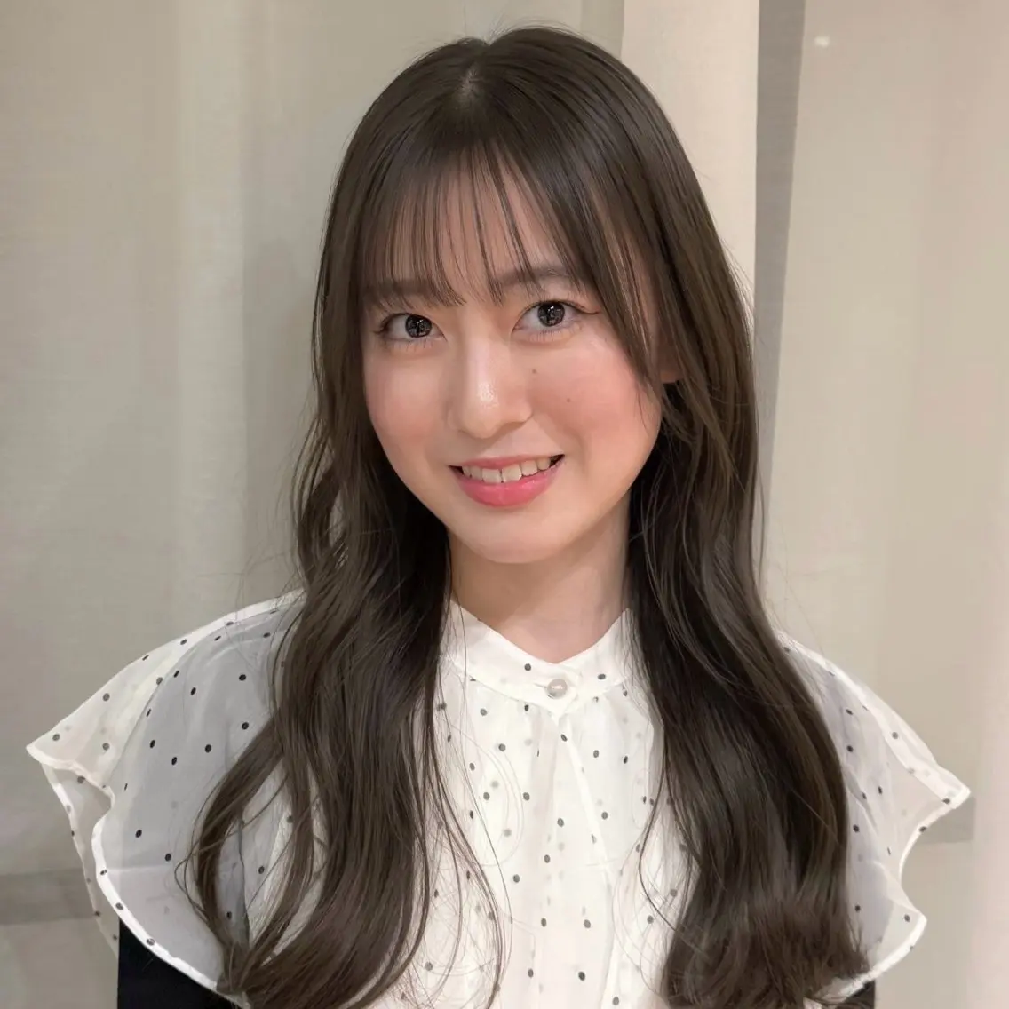 ロング カラー アッシュ アッシュグレー アッシュグレージュ グレージュ ヘアカラー トリートメント nana/レイヤー /ボブ/梅田のヘアスタイル
