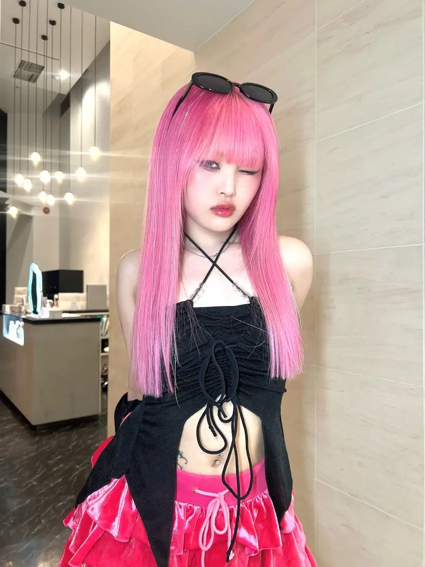 ロング ナナ♡レイヤーカット ♡似合わせカラーのヘアスタイル